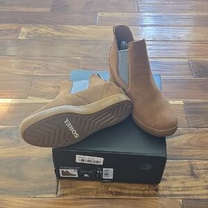 Sorel Tan Chelsea Boots